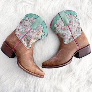 Macie Bean Aqua Pastel Snip Toe Western Boots Floral Canvas Cowgirl